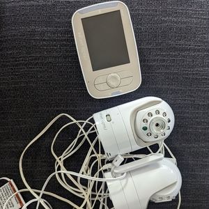 Infant Optics Baby Monitor